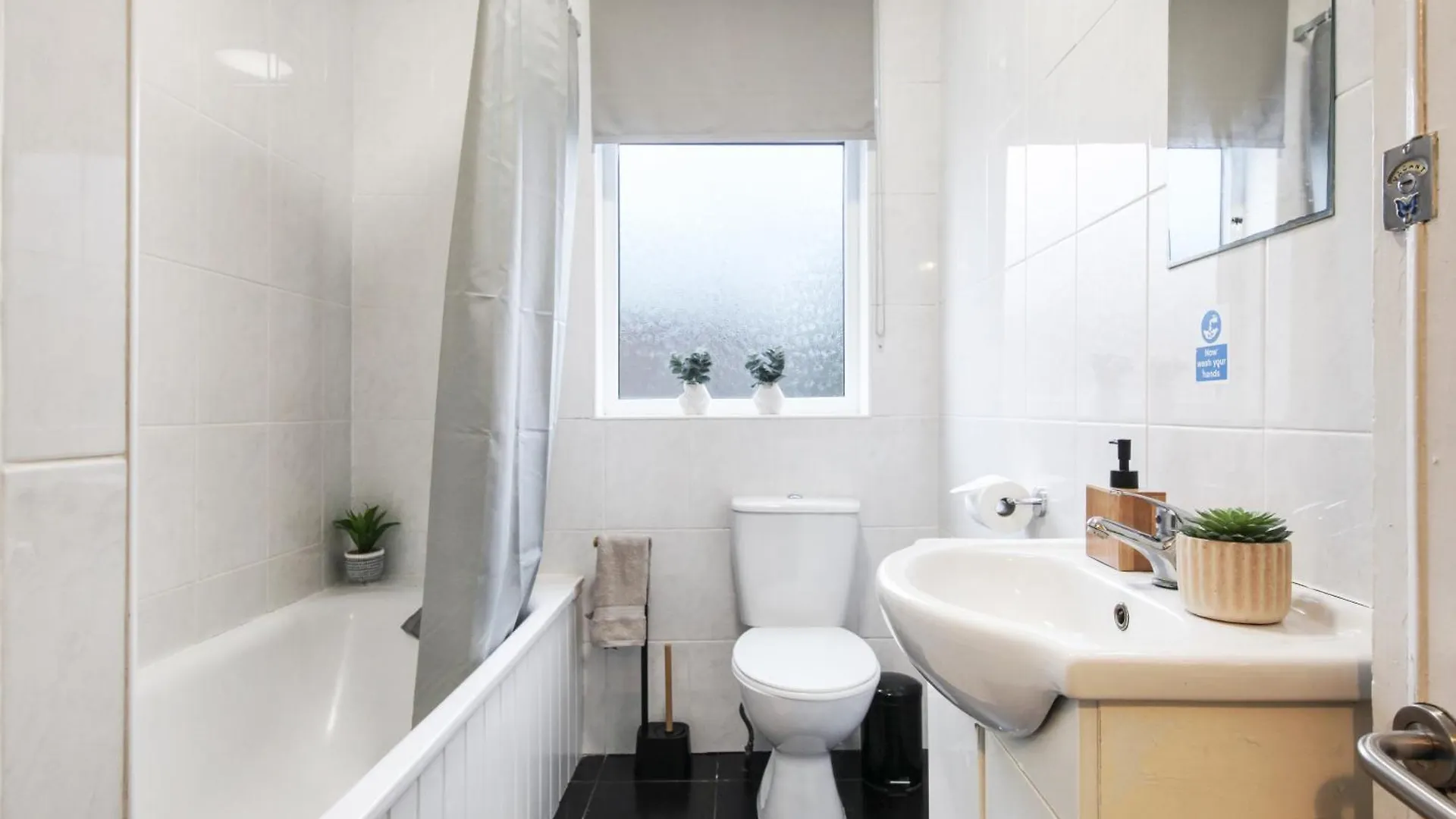 Homestay West Ealing Hububb Stay Hanwell United Kingdom