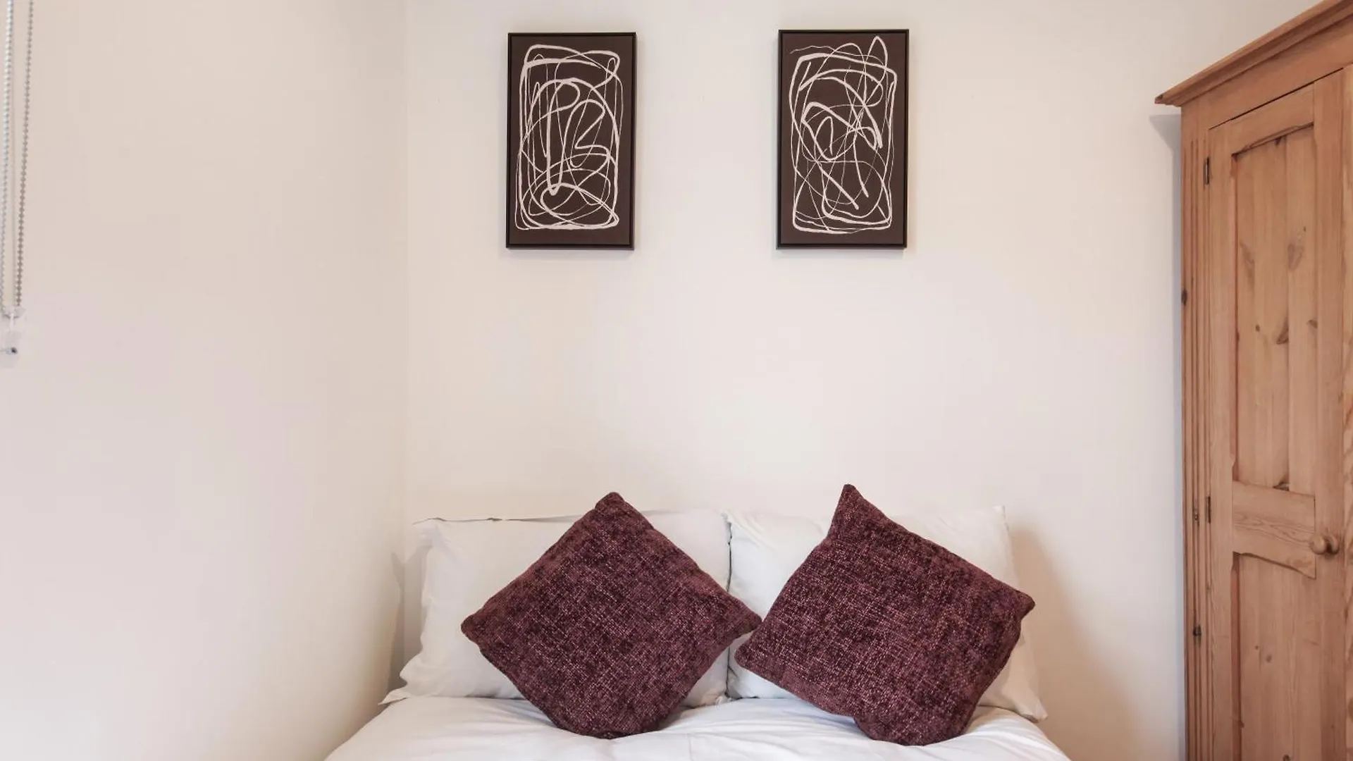 Homestay West Ealing Hububb Stay Hanwell United Kingdom